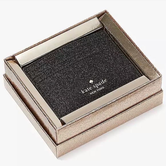 Kate spade wallet - BNWT - Picture 1 of 4